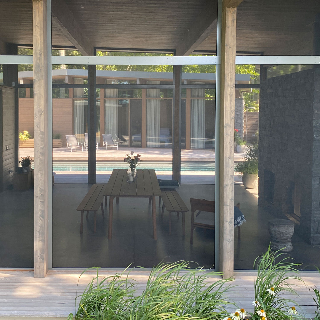 TerraSummer Fixed Screens on Lac-Brome Residence by Atelier Pierre Thibault