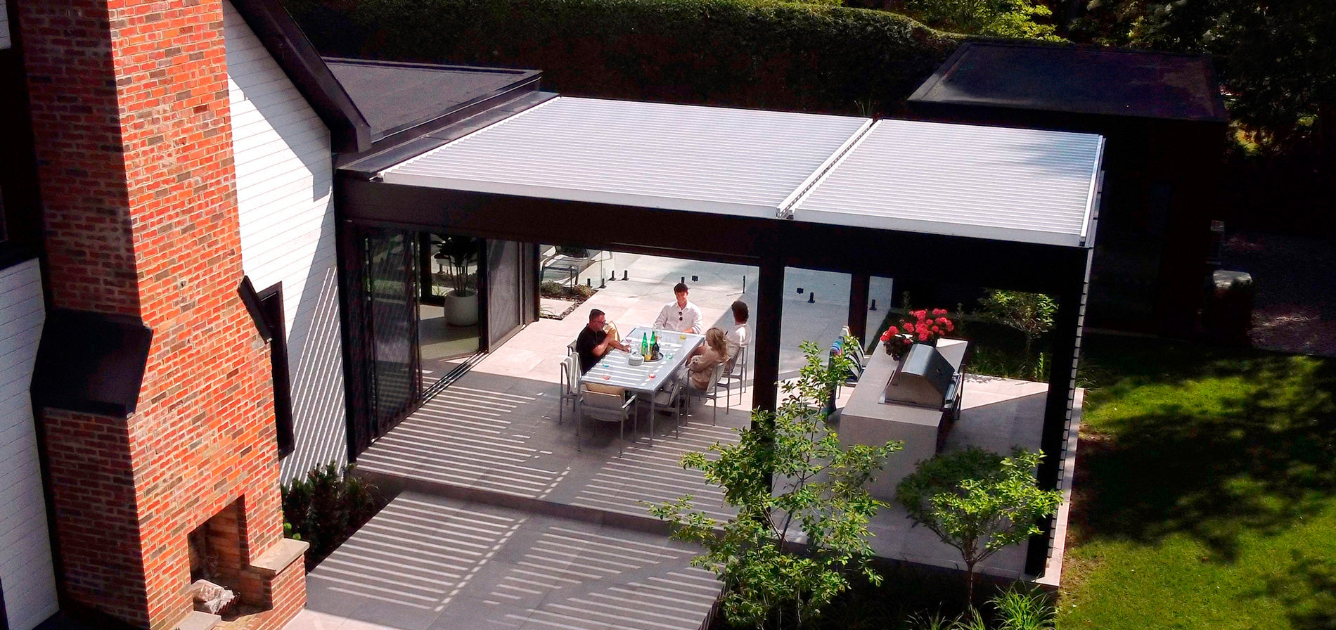 Terra Summer Large louvered pergola with motorized screens and shutters